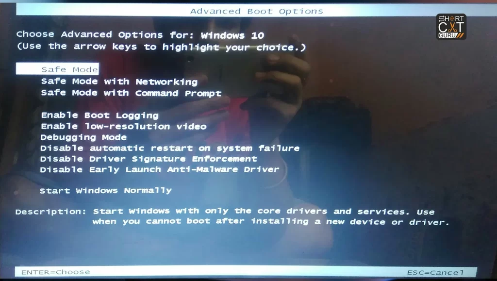 Computer screen showing Safe Mode options